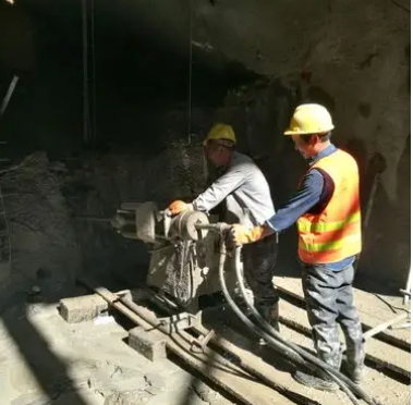 内丘水下抗分散灌浆料特点 水下不分散注浆料介绍